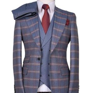Purchased for my husband way too small
NOTE:▶️ VEST IS SAME MATERIAL AS THE SUIT